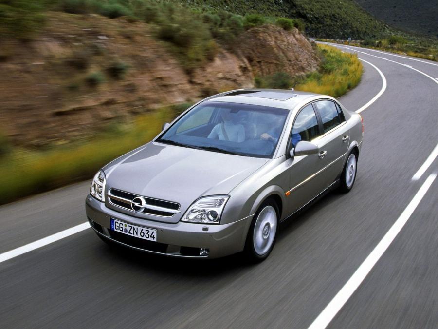  Opel Vectra 2002 года  (фото 6 из 23)